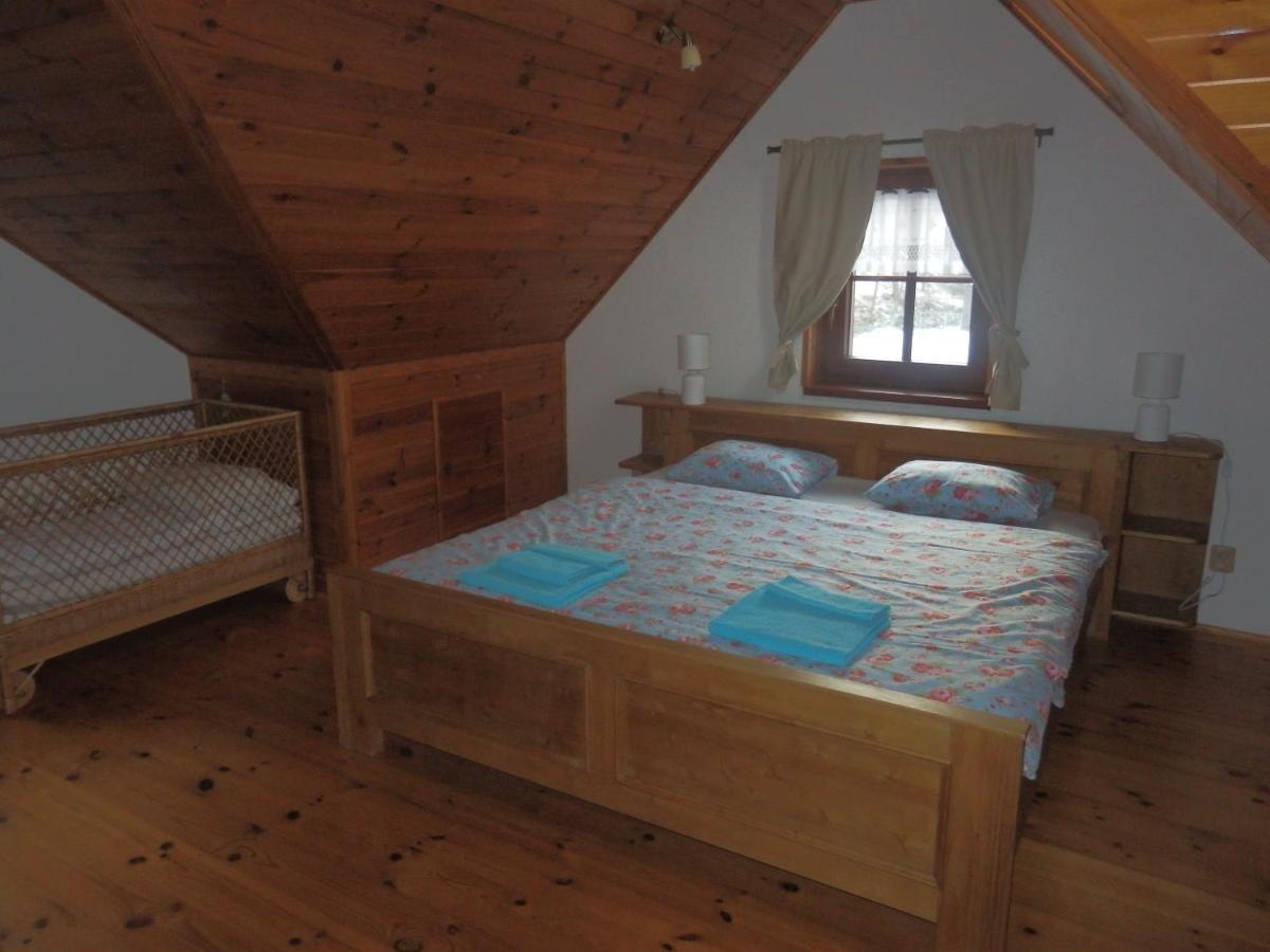 Pension Cortina Pec pod Snezkou Exterior photo